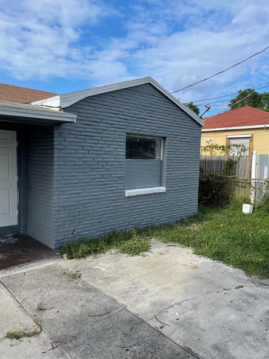 130 W 16th Street # A, Riviera Beach FL 33404 photo 2