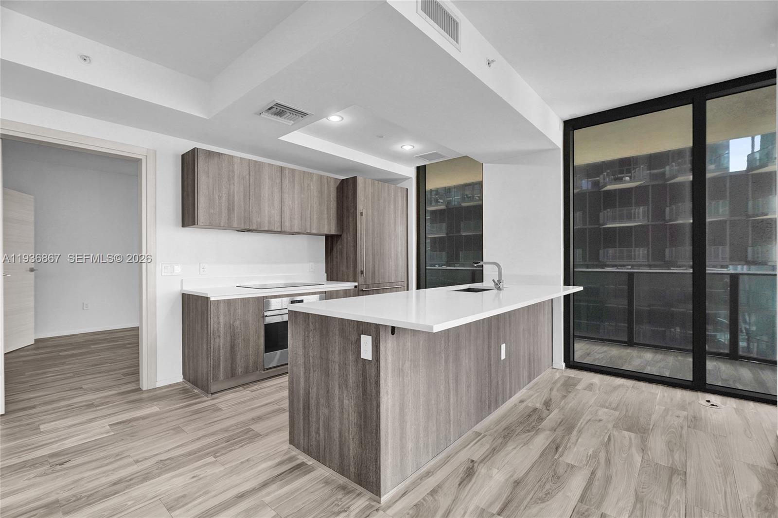 801 S Miami Ave # 2405, Miami FL 33130 photo 5
