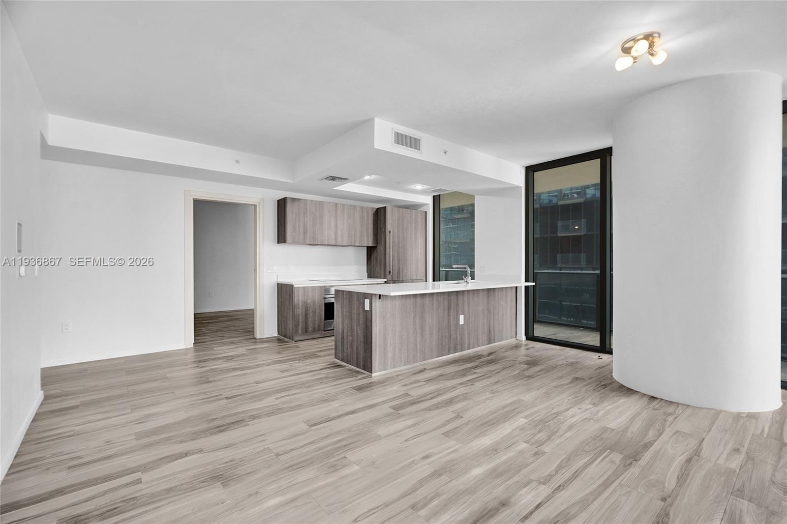 801 S Miami Ave # 2405, Miami FL 33130 photo 4