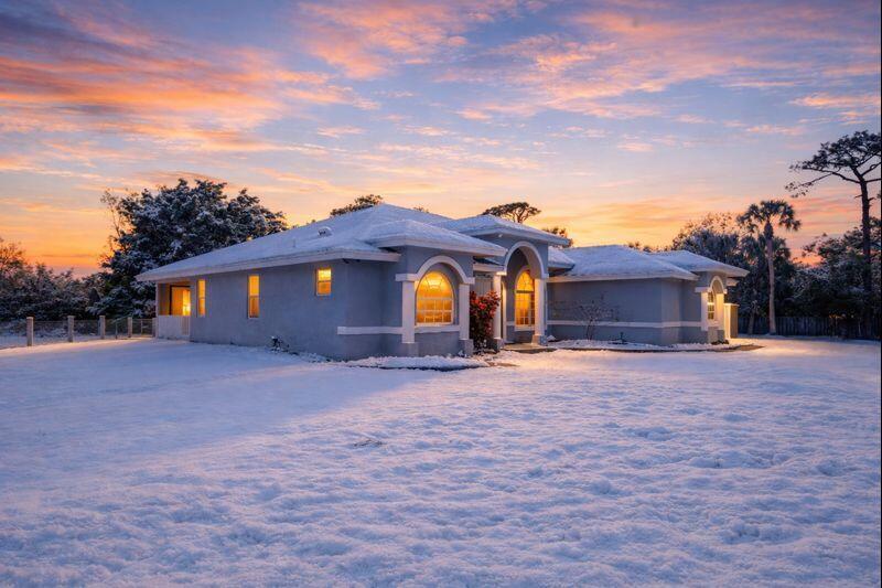 4584 Windmill Road, FL 33470 photo 2