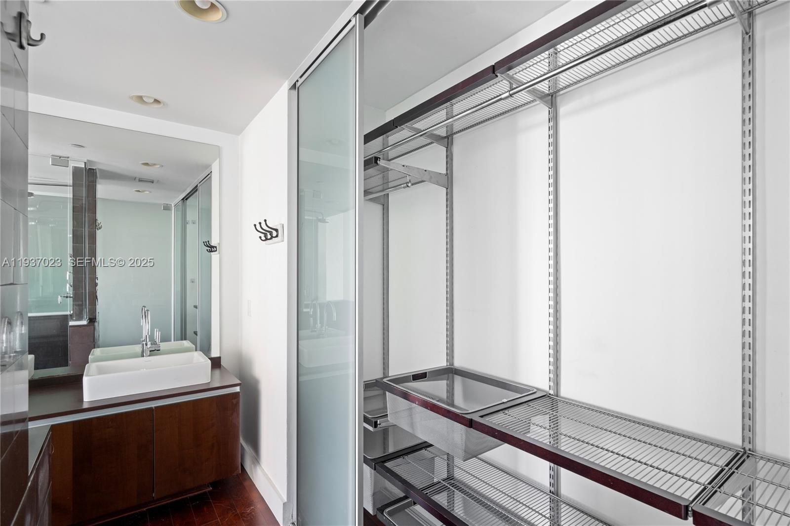 1040 Biscayne Blvd # 4108, Miami FL 33132 photo 3