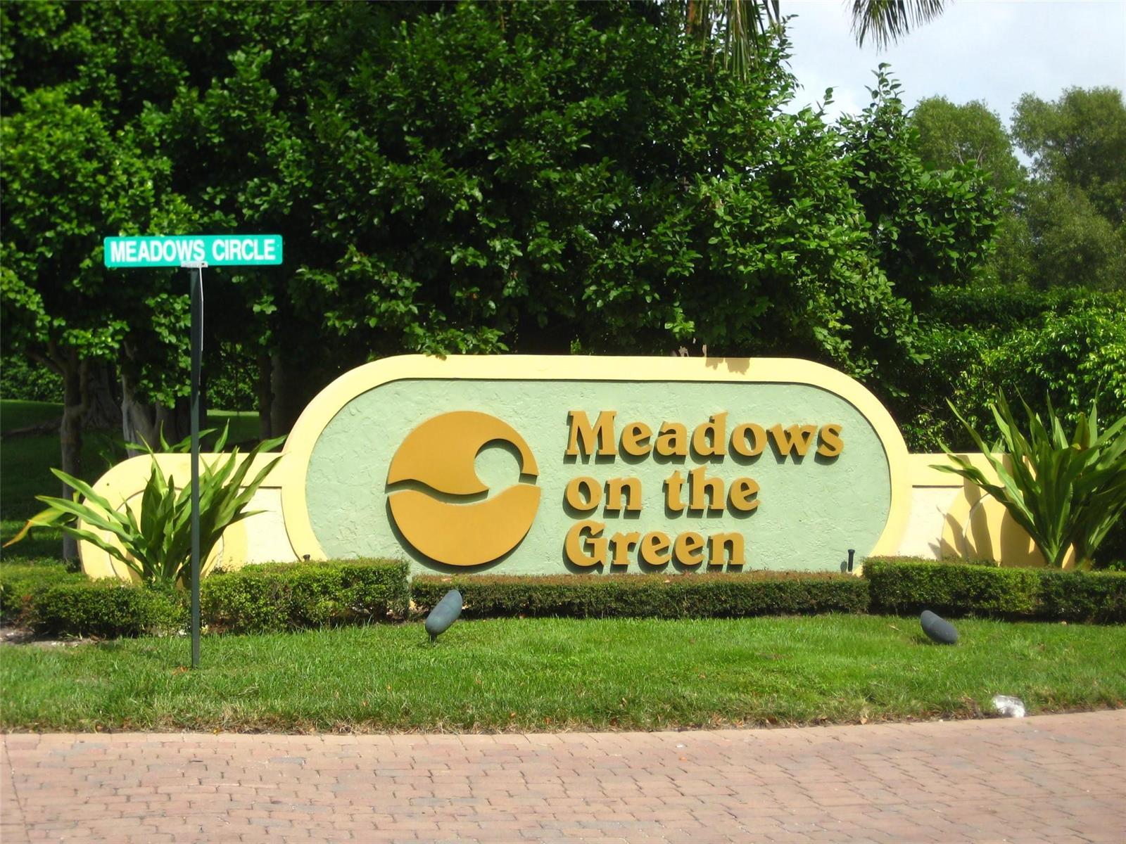 1529 Meadows Circle, Boynton Beach FL 33436