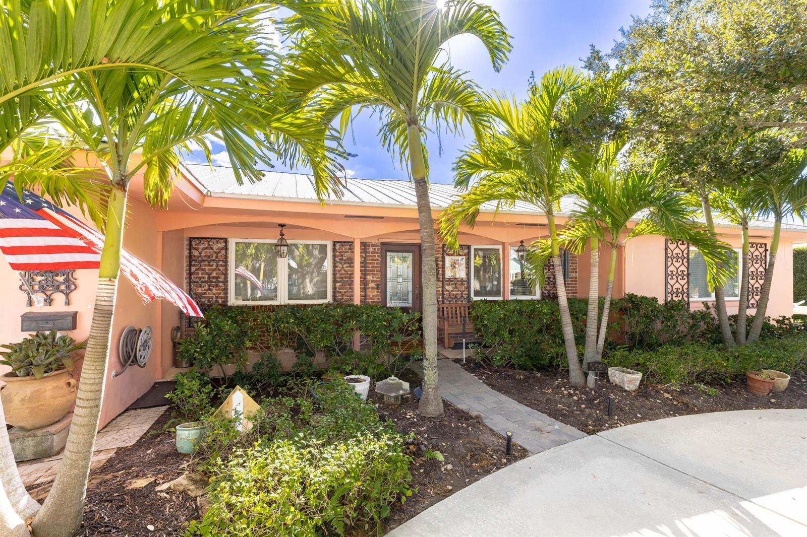 11 Starfish Drive, Vero Beach FL 32960 photo 2