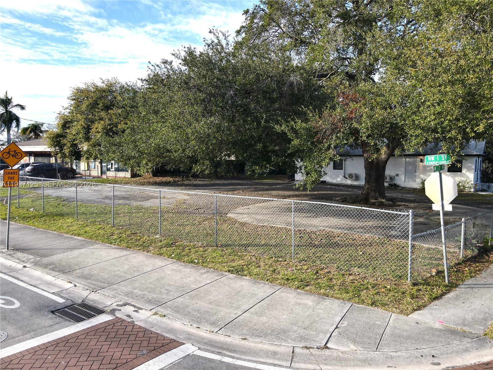 NW 7th Ave, Dania Beach FL 33004