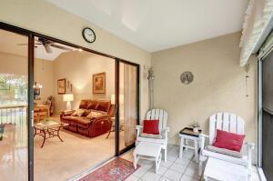 3352 Perimeter Drive, FL 33467 photo 2