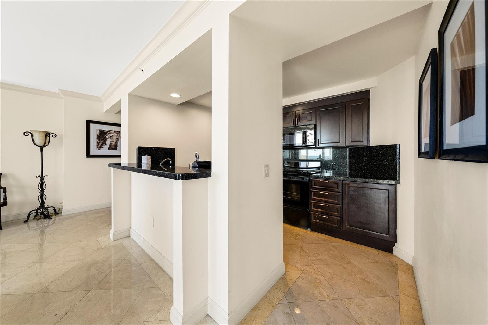 601 N Ft Lauderdale Bch Boulevard # 1008, Fort Lauderdale FL 33304 photo 4