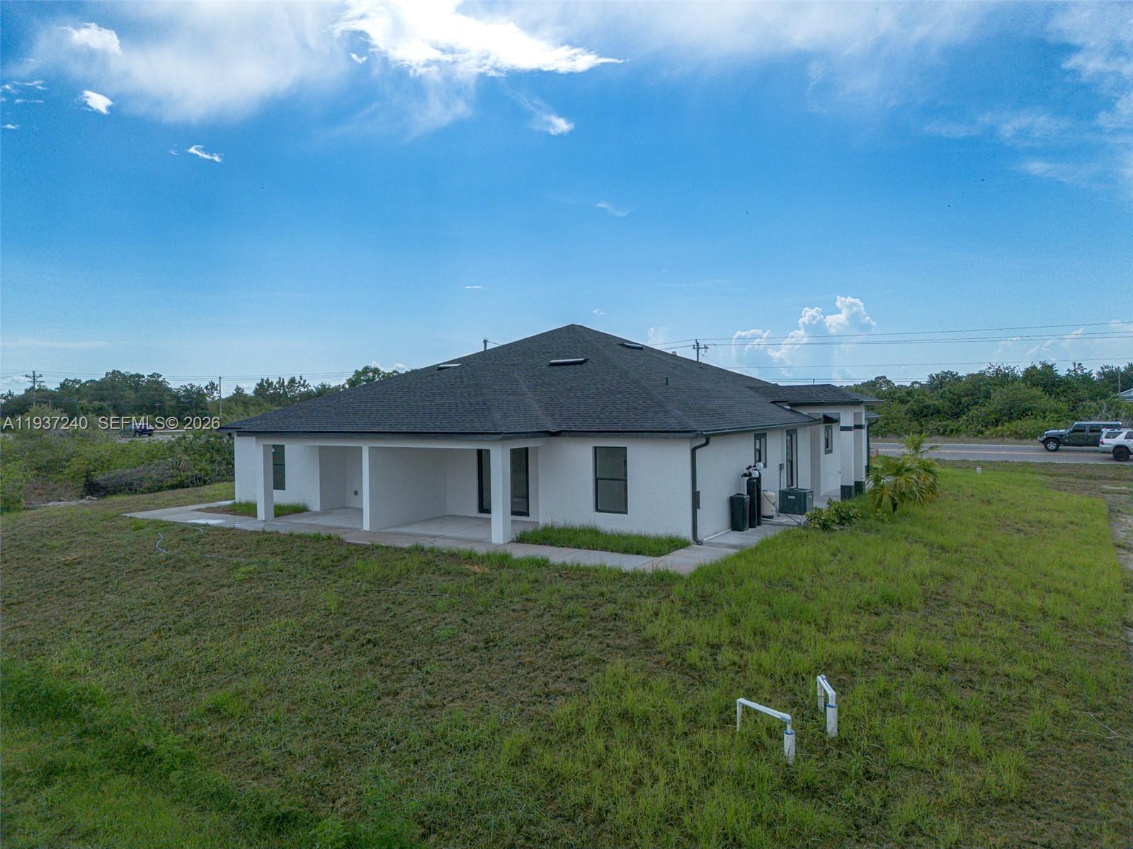842 844 Alabama Rd S, Lehigh Acres FL 33974 photo 2