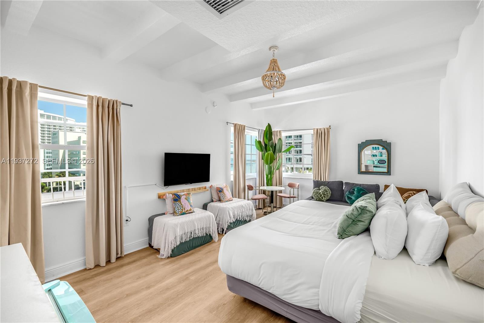 4130 Collins Ave # 703, Miami Beach FL 33140 photo 2