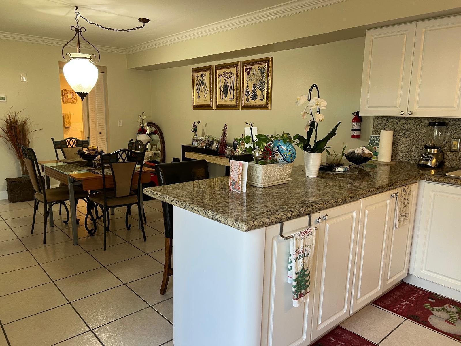 6322 Seven Springs Boulevard # B, FL 33463