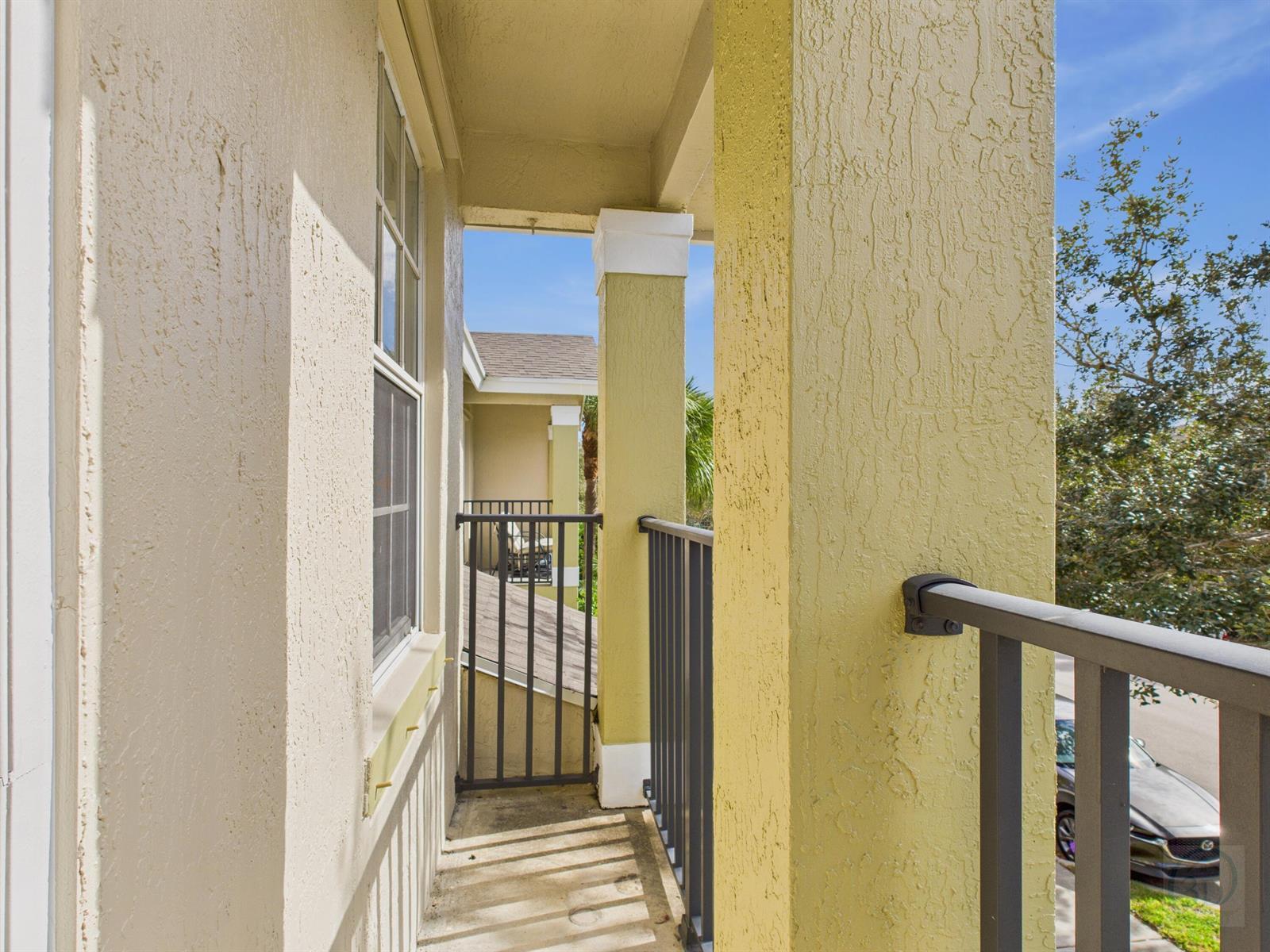 2139 SE Jamieson Drive, Port St. Lucie FL 34952 photo 3