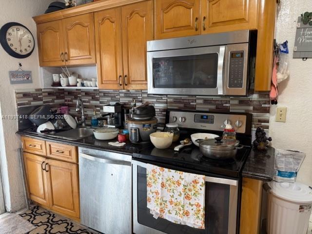 832 E 20th St, Hialeah FL 33013 photo 5