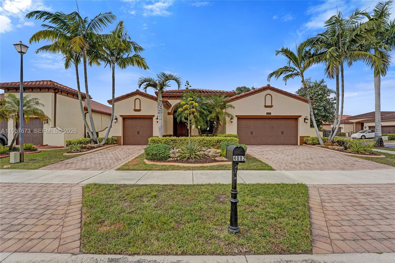 4082 NW 87th Ave, Cooper City FL 33024