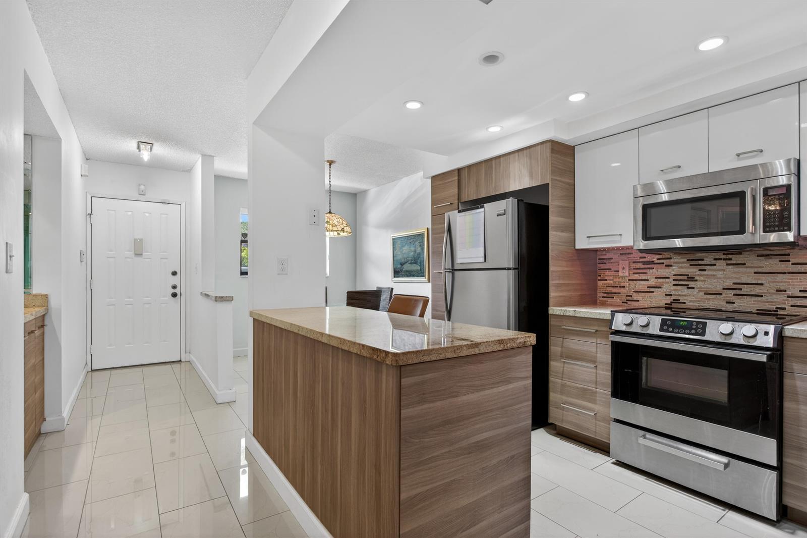 7547 NW 79th Avenue # 212, Tamarac FL 33321 photo 2