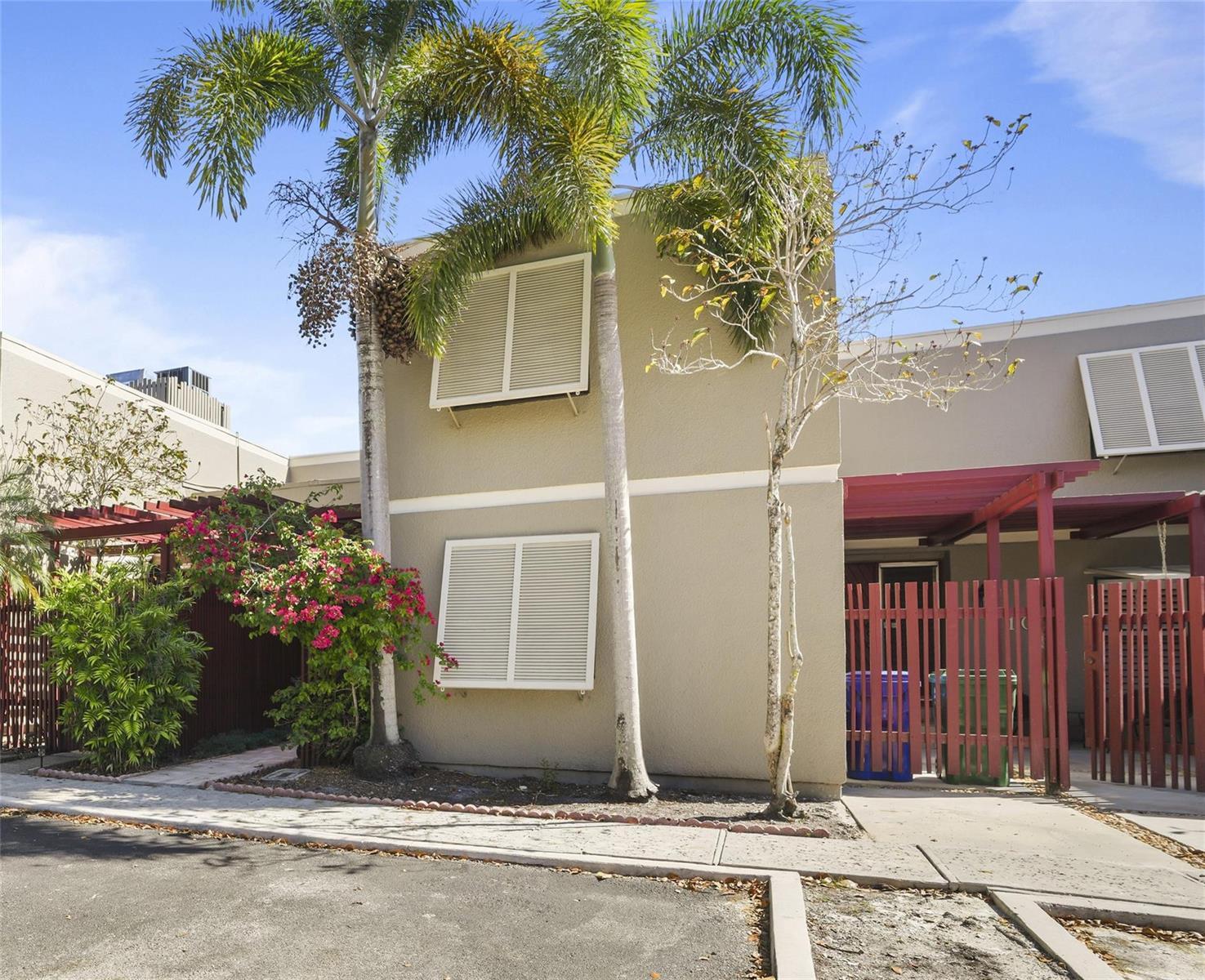 1111 Windward Drive, Pembroke Pines FL 33026