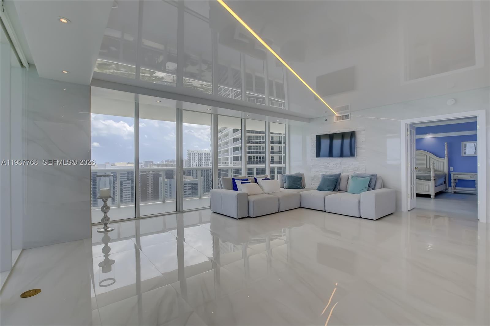 1830 S Ocean Dr # 2402, Hallandale Beach FL 33009 photo 3