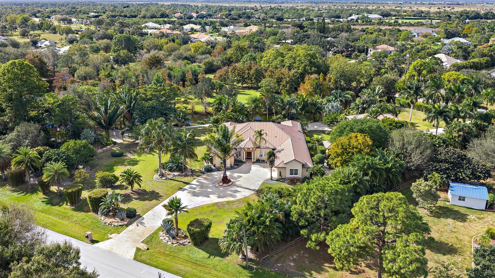 709 SW Imperial Drive, Palm City FL 34990 photo 3