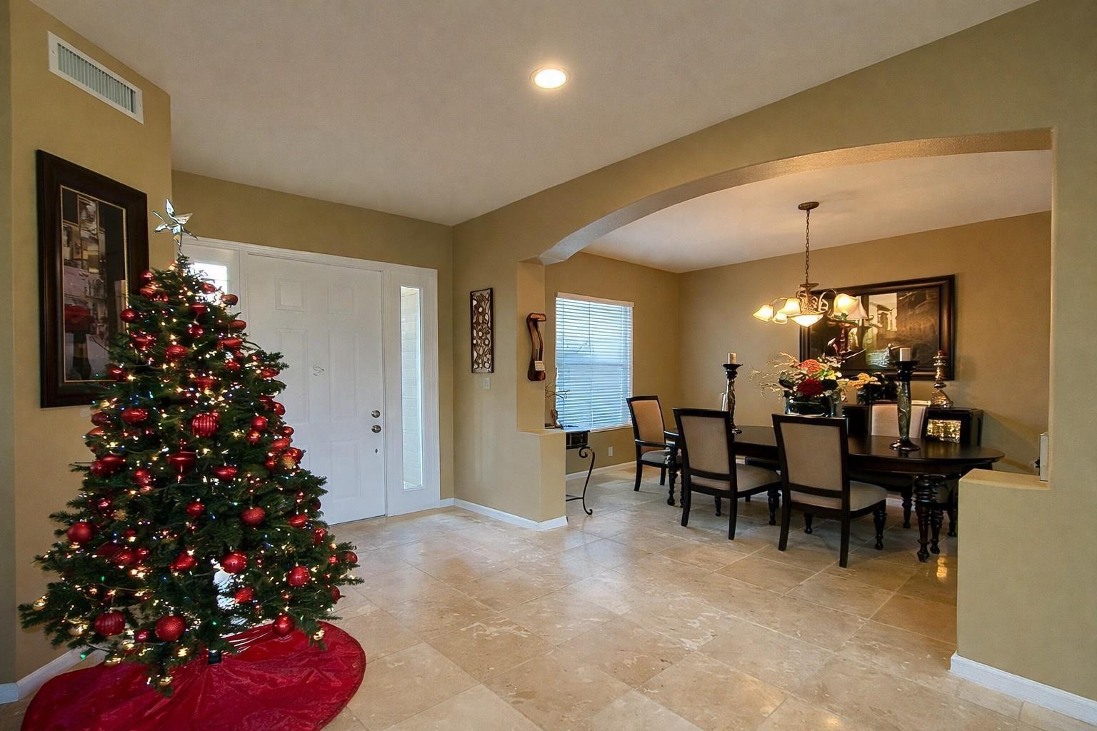1381 Beacon Circle, Wellington FL 33414 photo 3