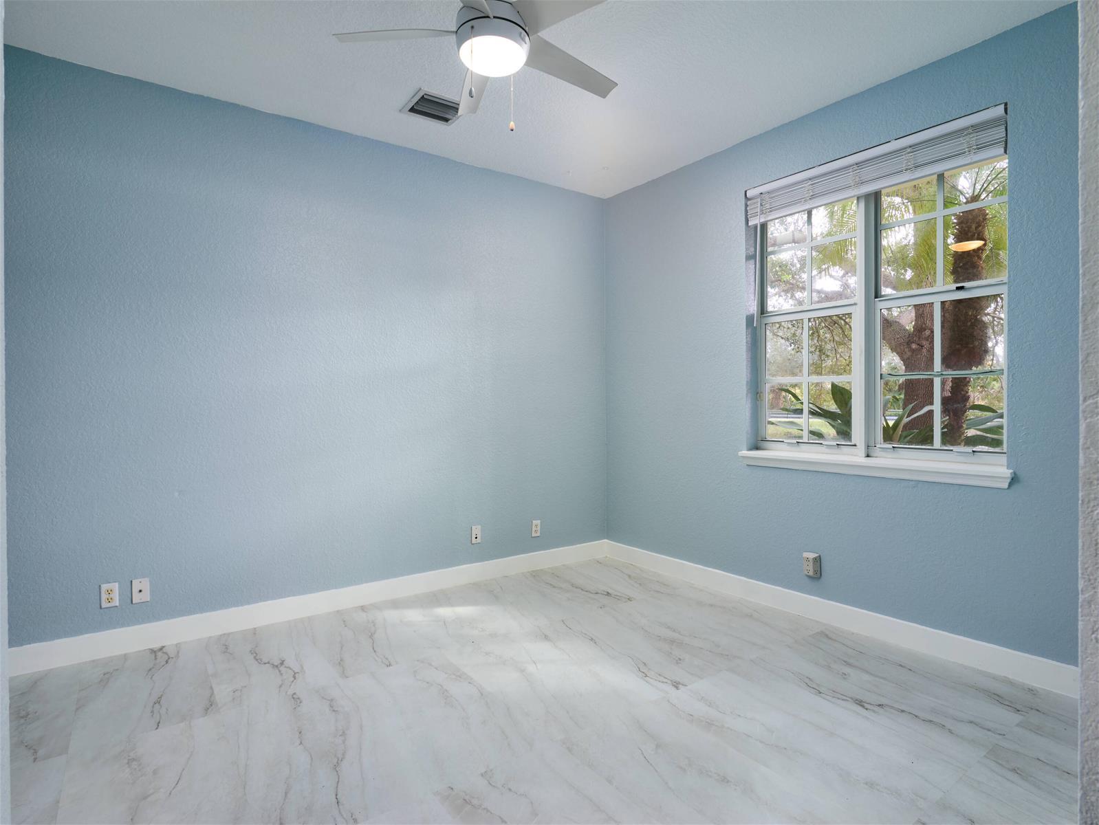 463 Schoolhouse Road, Jupiter FL 33458 photo 2