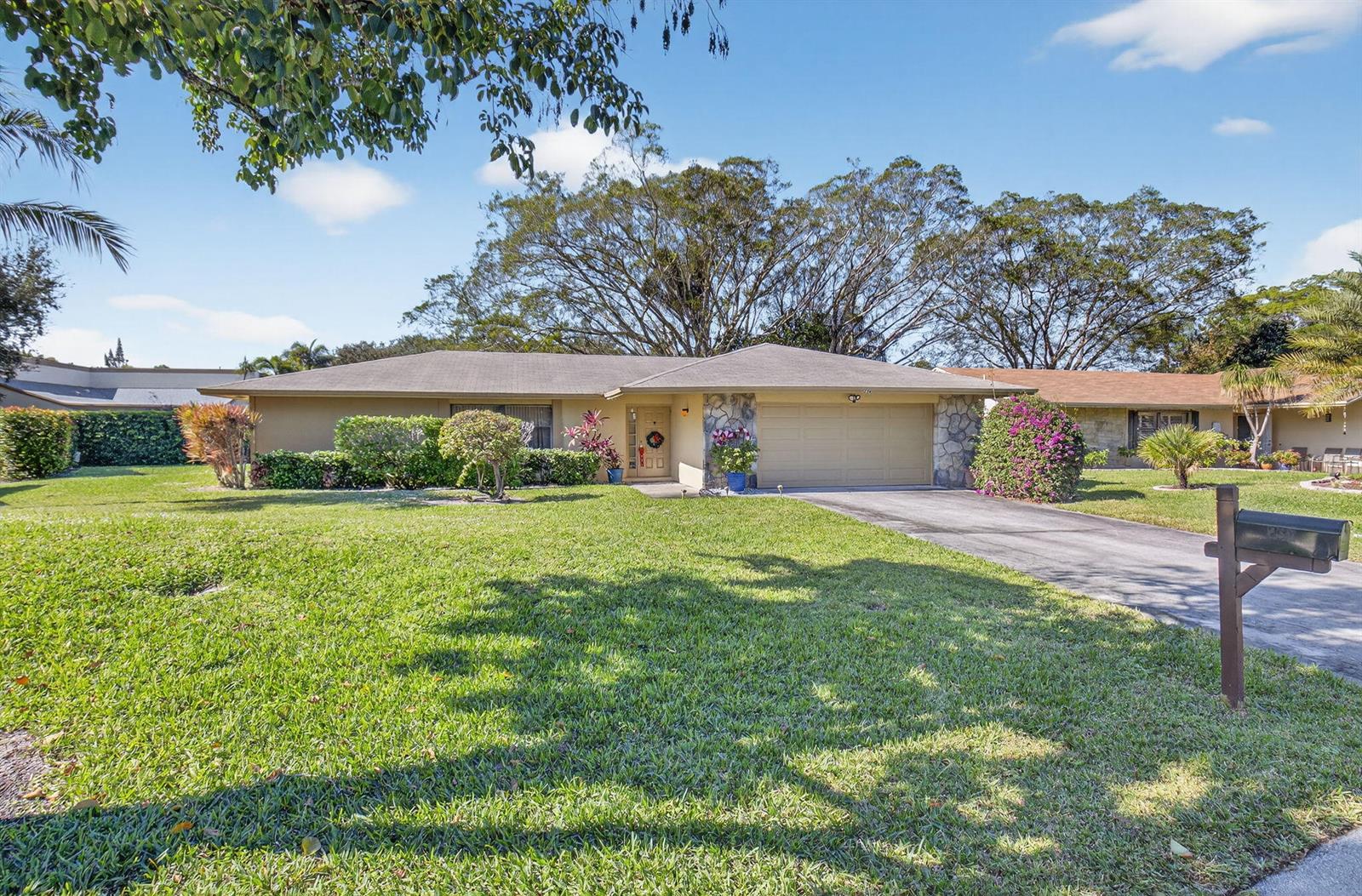 738 NW 24th Avenue, Delray Beach FL 33445