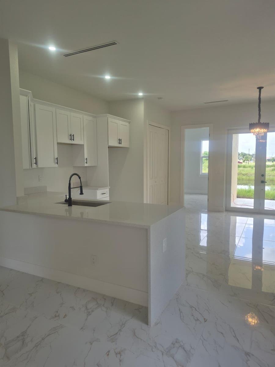 546 Pachman Circle, Lehigh Acres FL 33974 photo 4