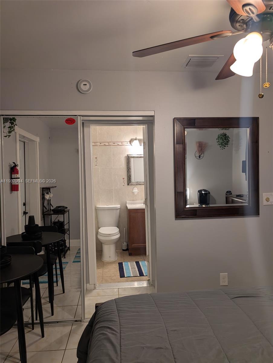 Hallandale Beach, FL 33009 photo 3