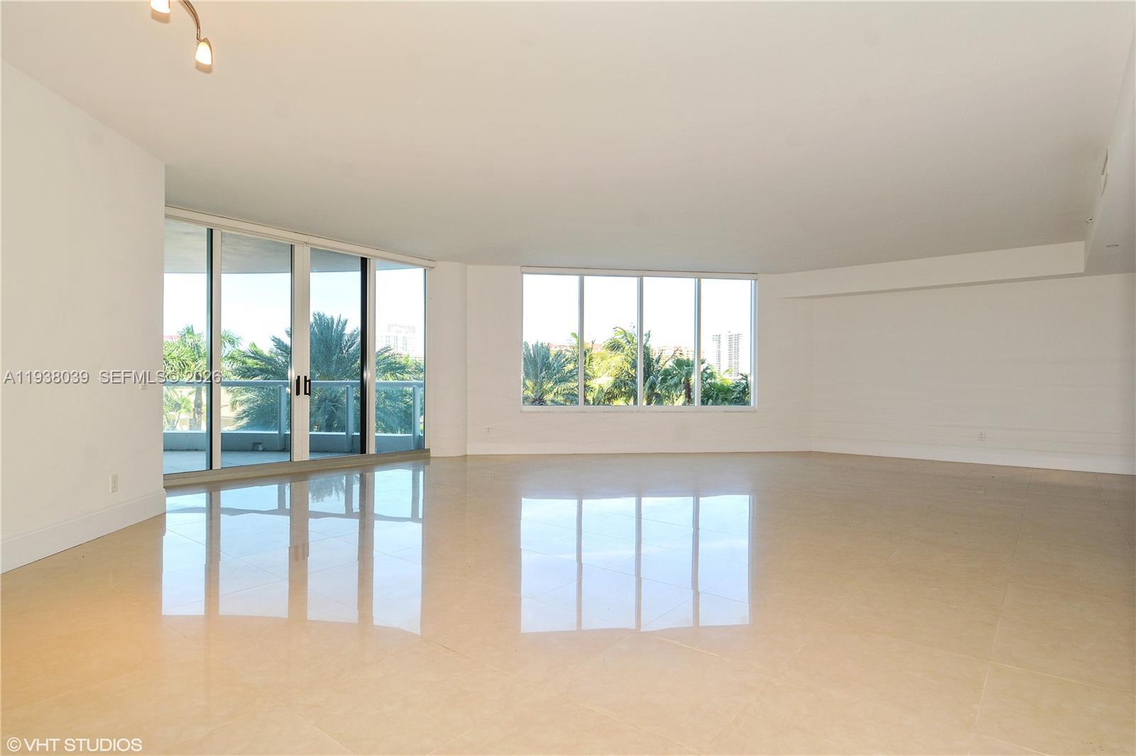 21200 Point Pl # 404, Aventura FL 33180 photo 2