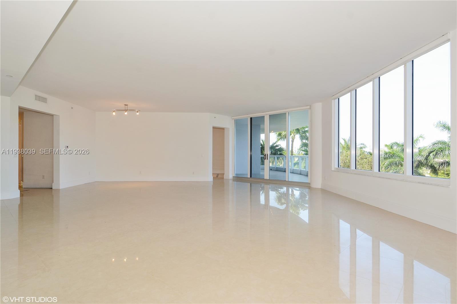 21200 Point Pl # 404, Aventura FL 33180 photo 3