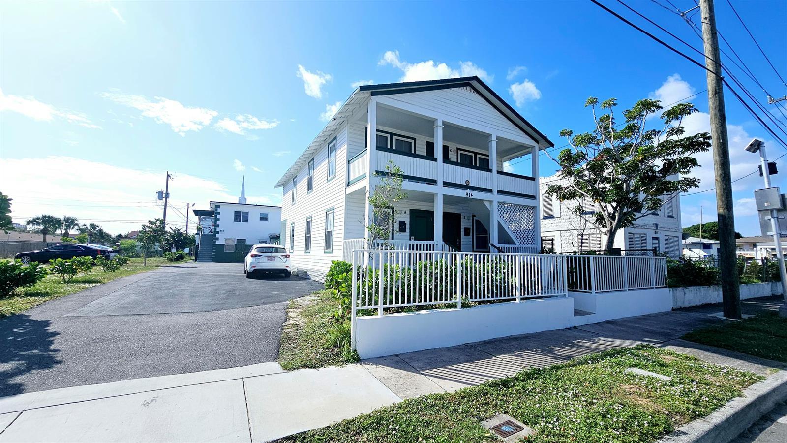 914 10th Street # C, West Palm Beach FL 33401 photo 2