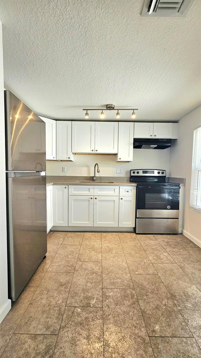 914 10th Street # C, West Palm Beach FL 33401 photo 5