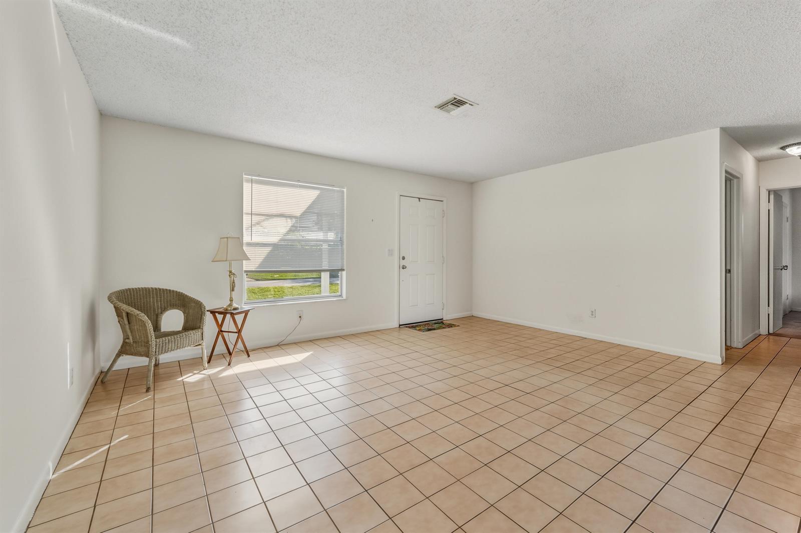 307 SE Husted Terrace, Port St. Lucie FL 34983 photo 5