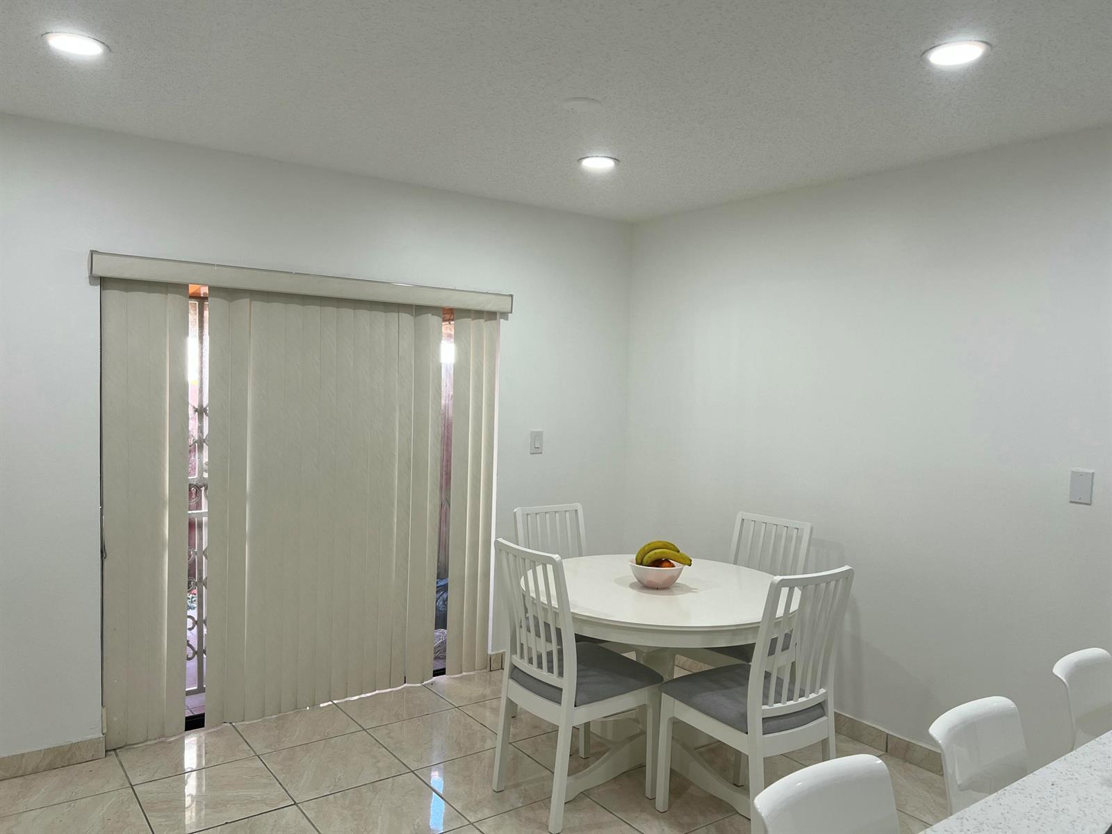 11507 SW 6th Street, Sweetwater FL 33174 photo 5
