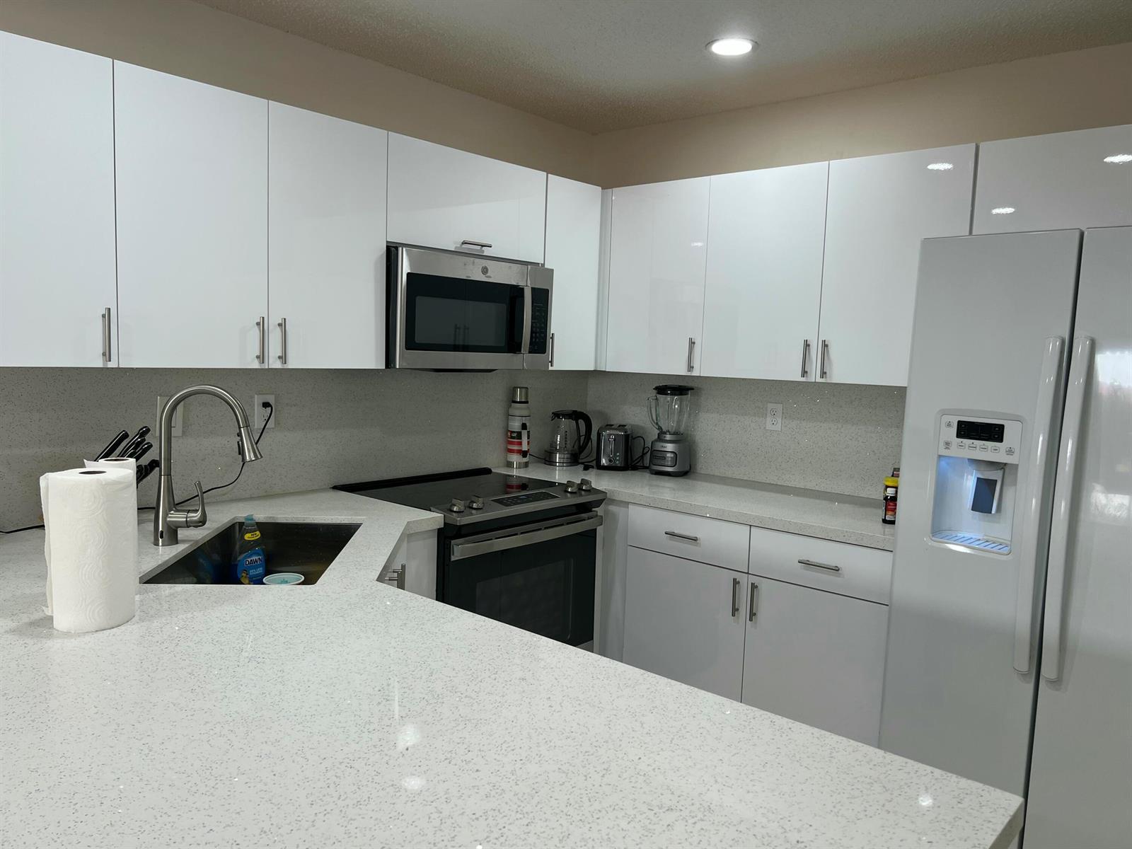 11507 SW 6th Street, Sweetwater FL 33174 photo 4