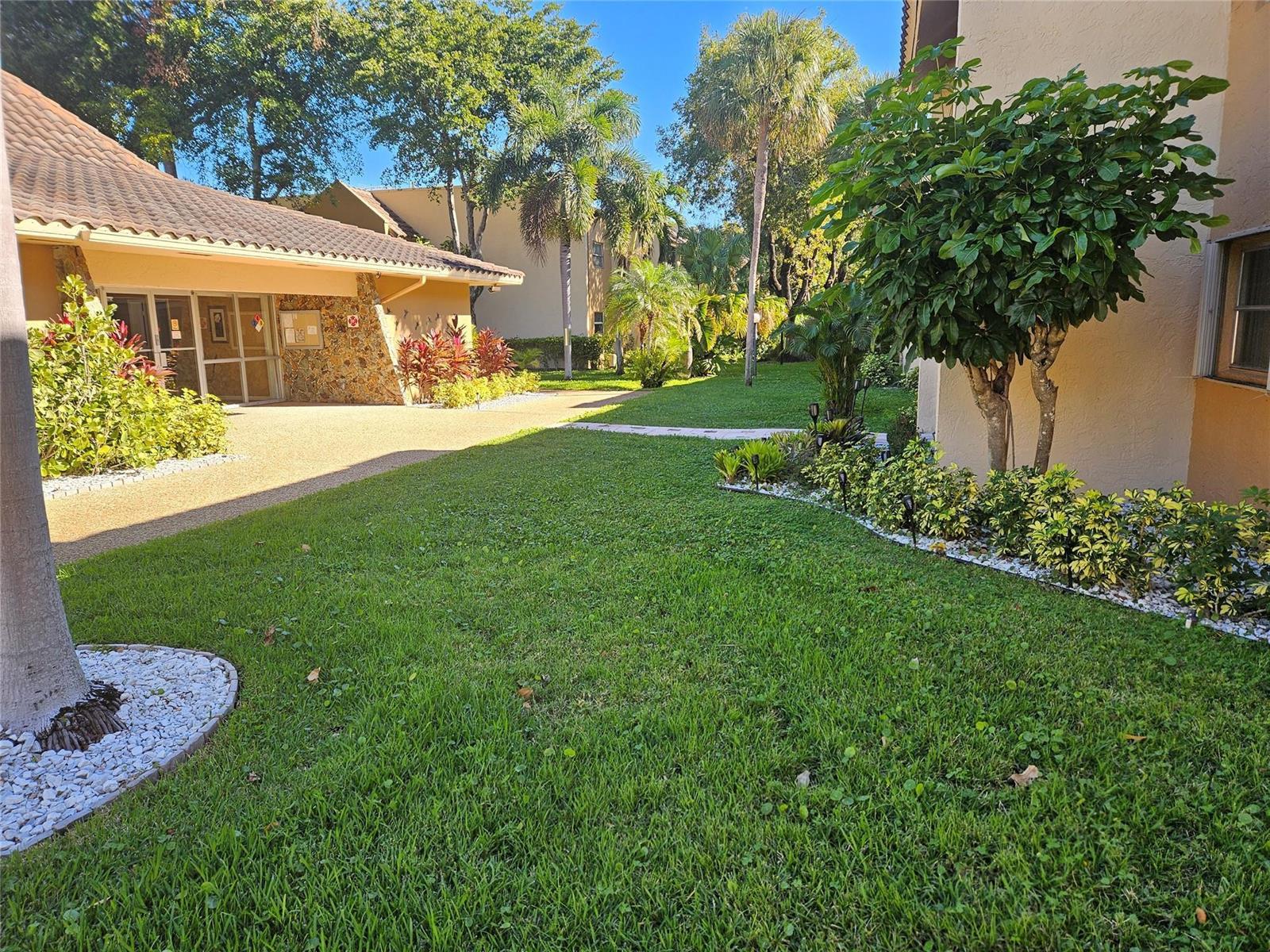 959 SE 2nd Avenue # 117, Deerfield Beach FL 33441 photo 3