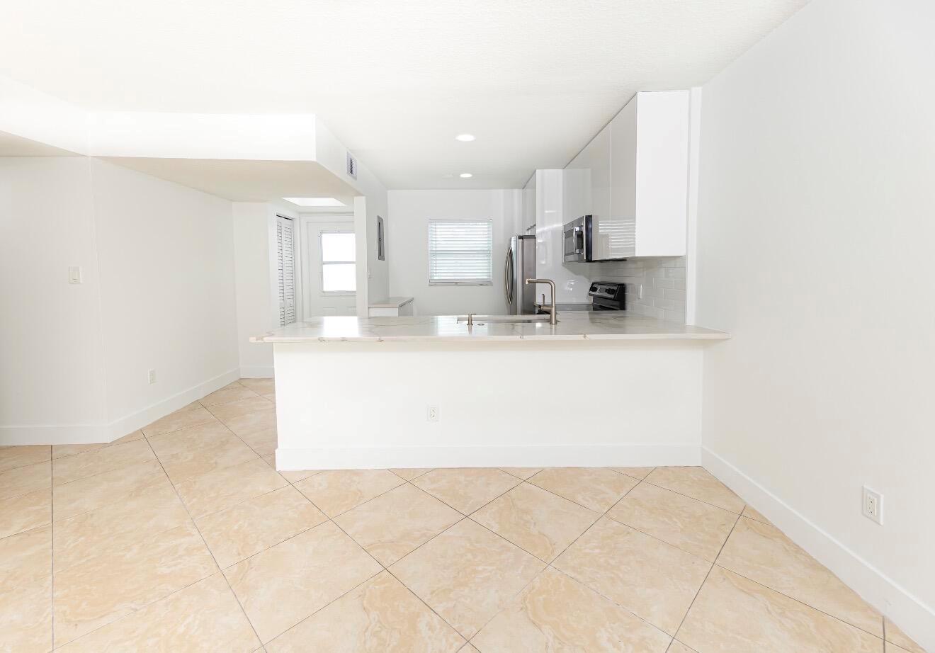 2600 Fiore Way # 2110, Delray Beach FL 33445 photo 5