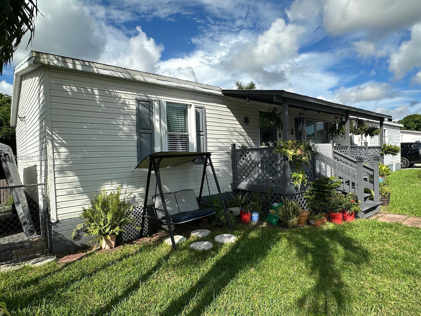 19800 SW 180th Ave #271, Miami FL 33187 photo 2
