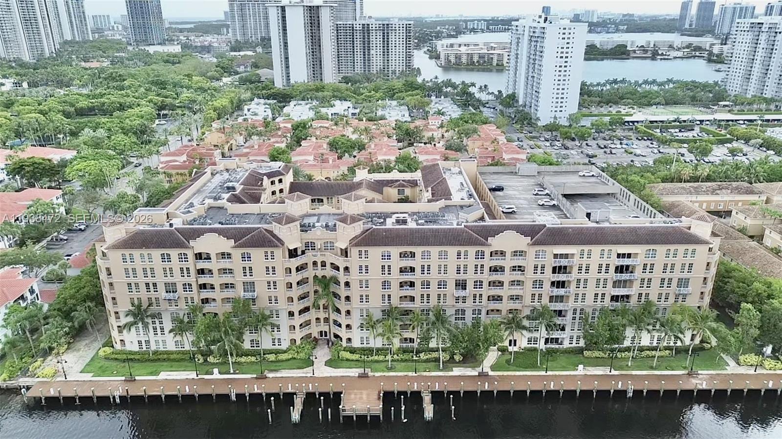 3001 NE 185th St # 112, Aventura FL 33180