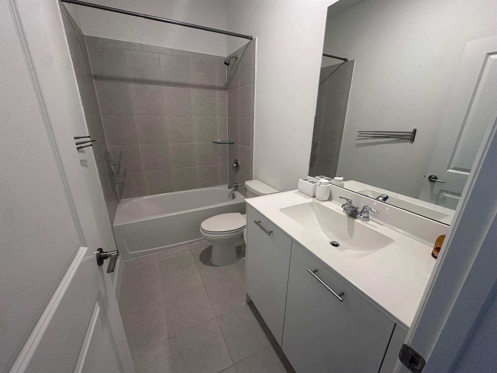 12530 NW 22nd Place, Miami FL 33167 photo 5