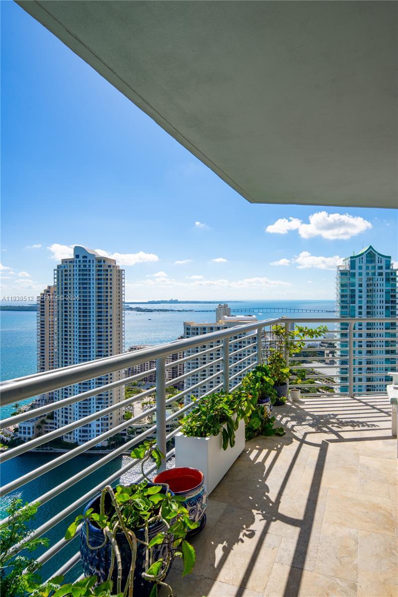 335 S Biscayne Blvd # 3909, Miami FL 33131 photo 5