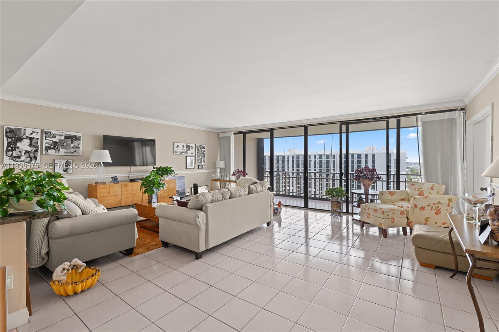 11113 Biscayne Blvd # 1554, Miami FL 33181 photo 2