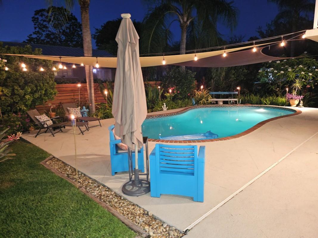 7945 SW 199th Terrace, Cutler Bay FL 33189 photo 2