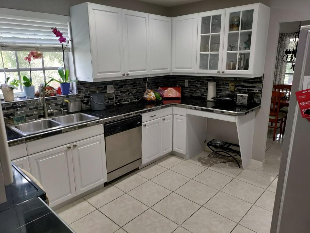 7945 SW 199th Terrace, Cutler Bay FL 33189 photo 4