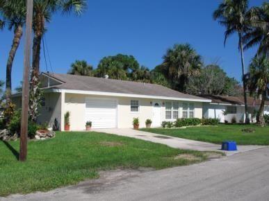 6106 Island Park Court, Fort Myers FL 33908