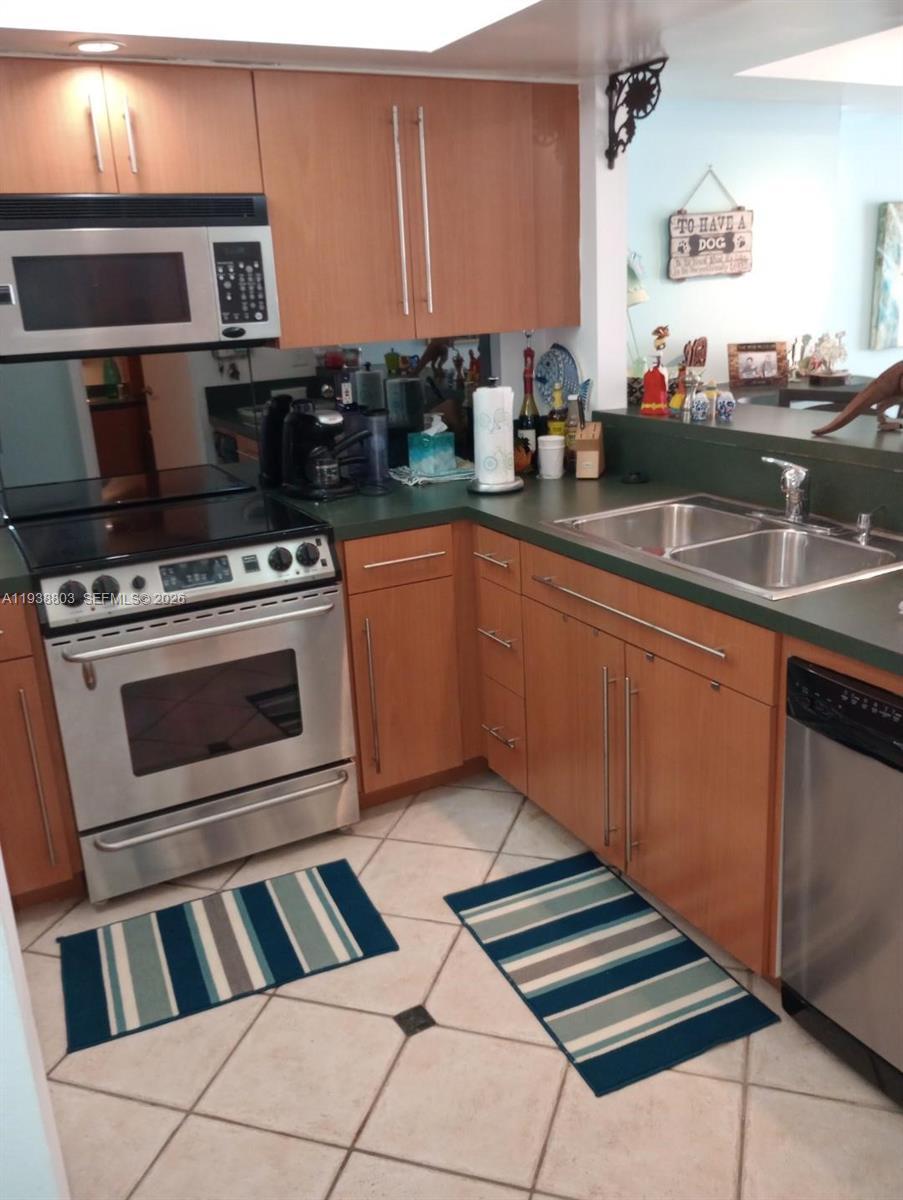 6830 Indian Creek Dr # 5B, Miami Beach FL 33141 photo 5