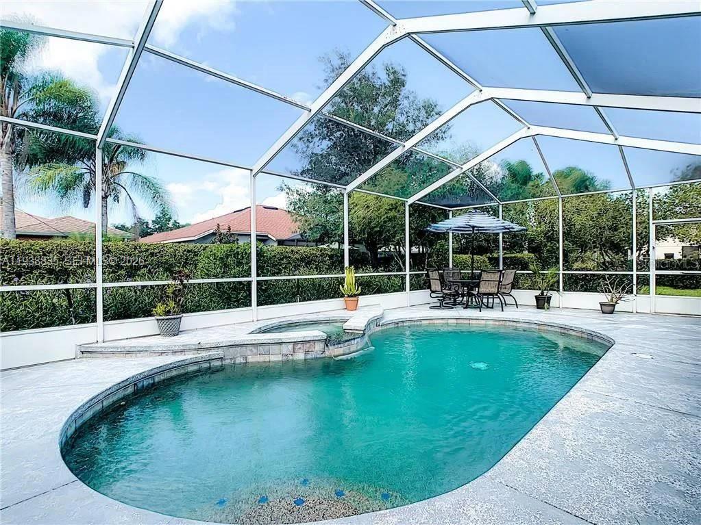 251 Rock Springs Drive, Kissimmee FL 34759 photo 4