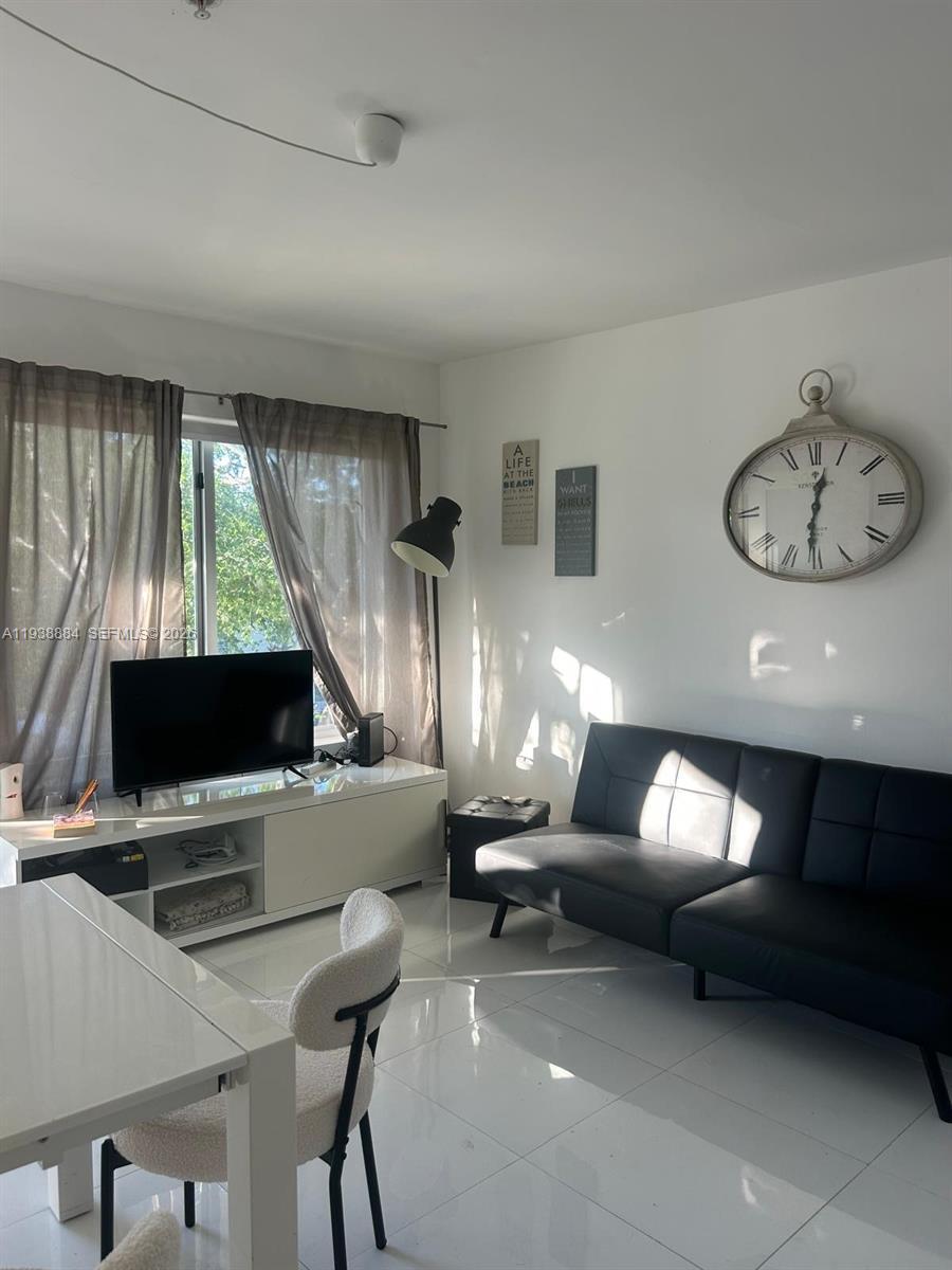801 15th St # 202, Miami Beach FL 33139 photo 3