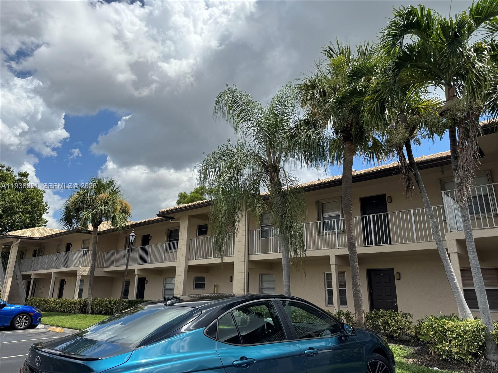 5580 Lakeside Dr # 205, Margate FL 33063 photo 3