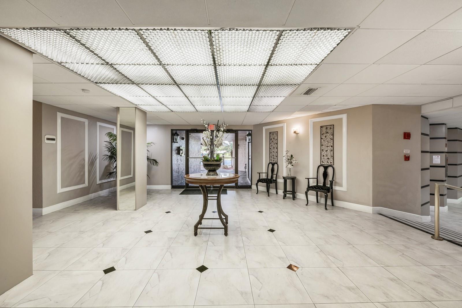 3900 N Hills Drive # 409, Hollywood FL 33021 photo 2
