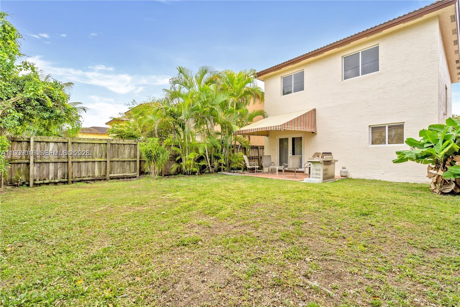 1081 NE 41st Ter, Homestead FL 33033 photo 3