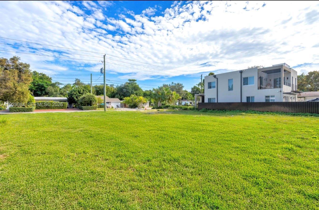7240 SW 63rd Ct, South Miami FL 33143 photo 3