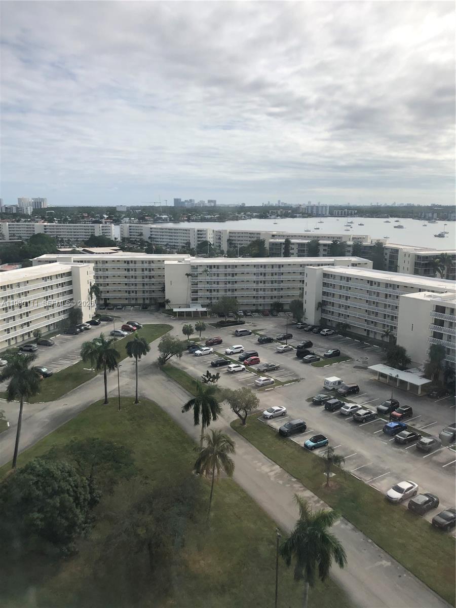 18011 Biscayne Blvd # 1403, Aventura FL 33160 photo 3
